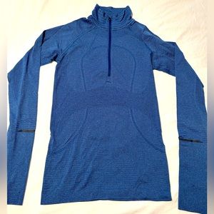 Lululemon L/S, Half Zip Blue striped Top, size 6